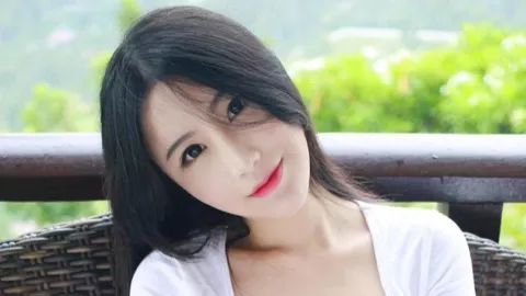 上海中秋剩月饼喂猪事件